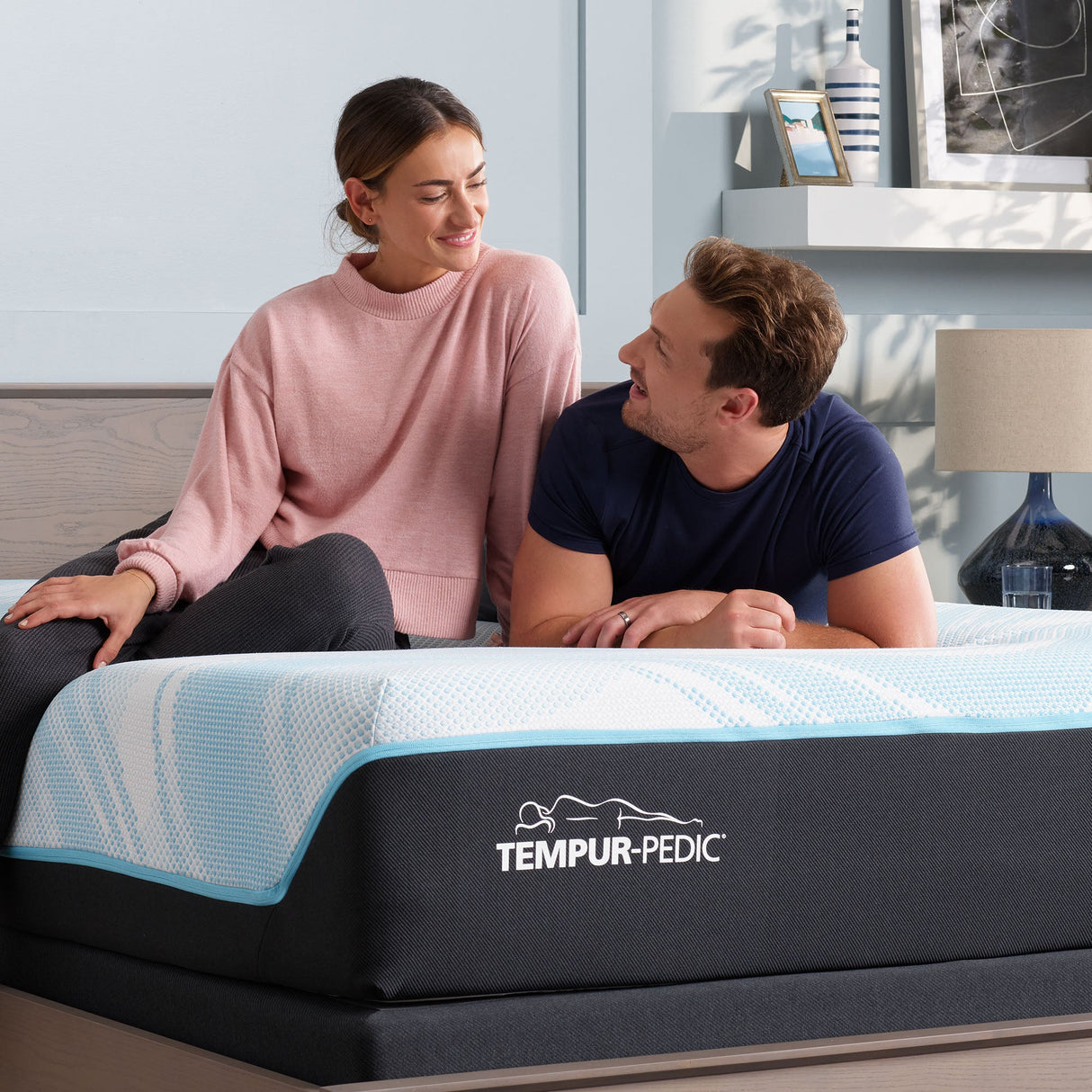 Tempur-Pedic LuxeBreeze Firm Mattress, Queen Size -  Tempur-Pedic - Luna Furniture