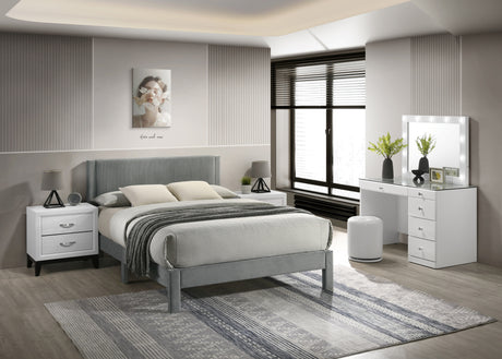 Lucia Light Gray Queen Platform Bed from Crown Mark - Luna Furniture