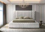 Danbury White Boucle King Upholstered Storage Panel Bed -  Crown Mark - Luna Furniture