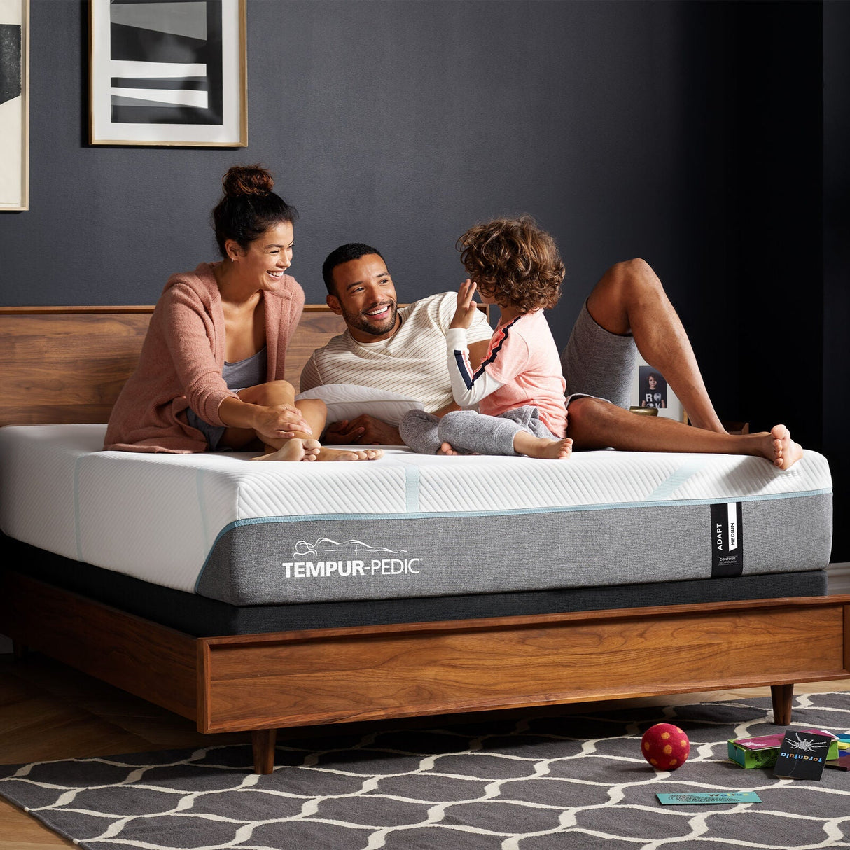 TEMPUR-Adapt Medium Mattress, King Size -  Tempur-Pedic - Luna Furniture