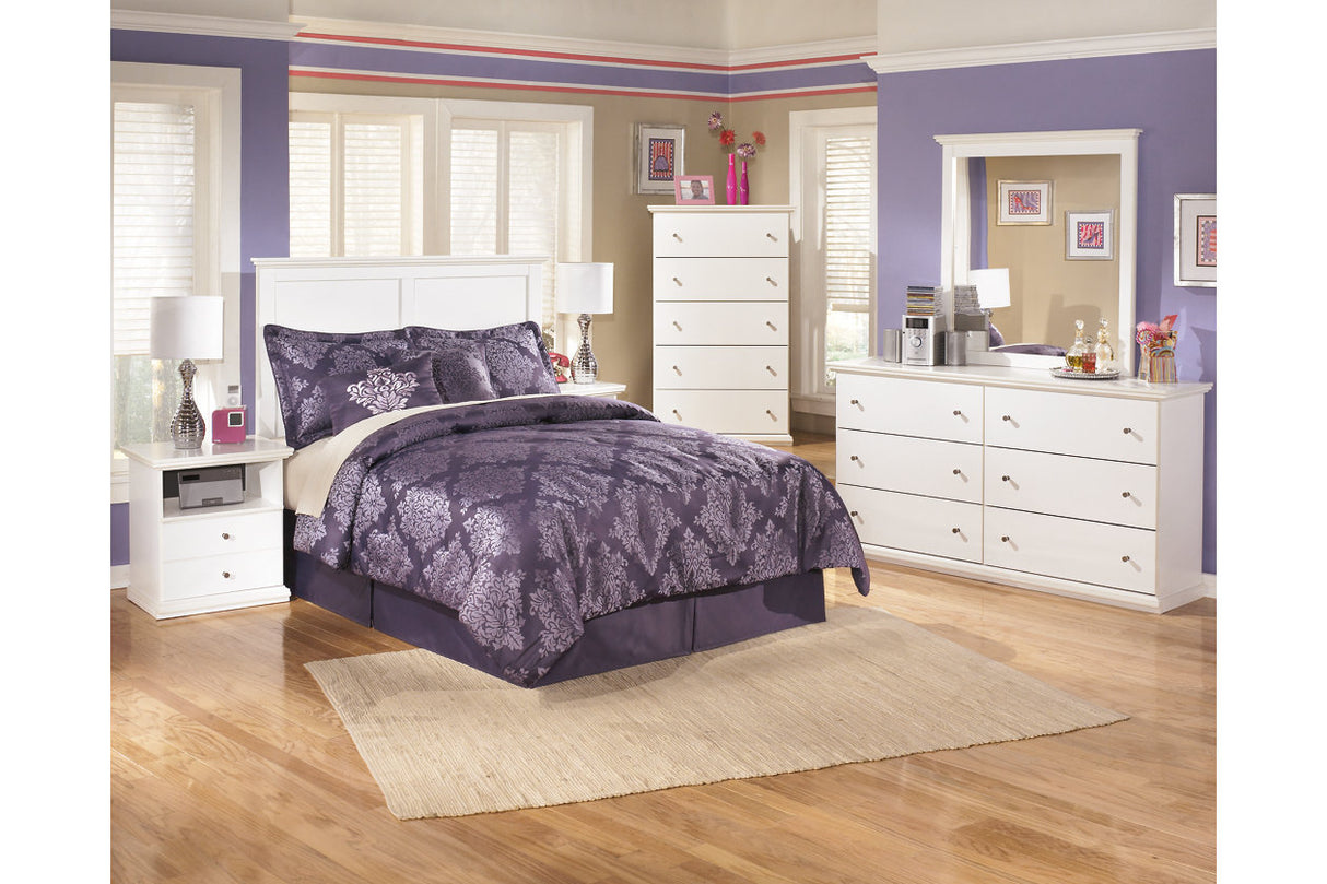 Bostwick Shoals White Dresser and Mirror -  Ashley - Luna Furniture