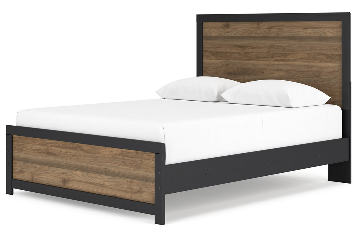 Vertani Black Queen Panel Bed from Ashley - Luna Furniture