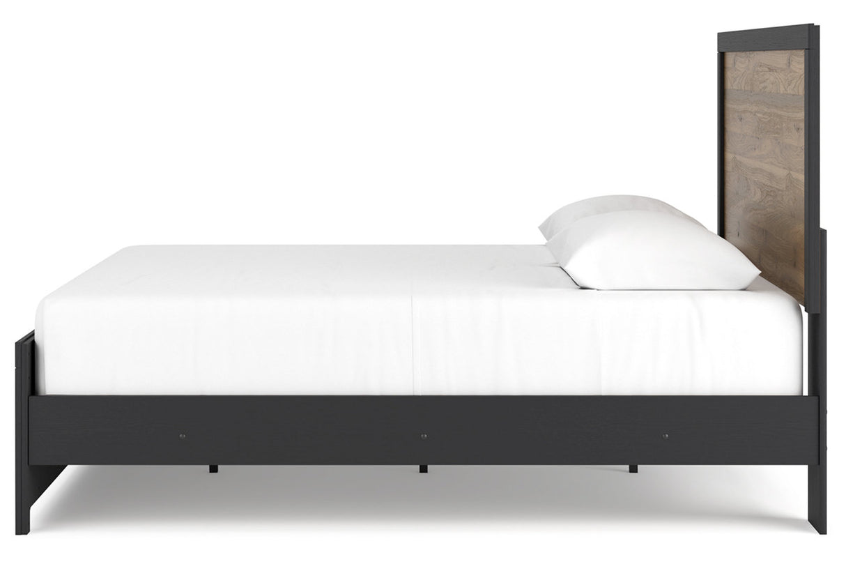 Vertani Black King Panel Bed -  Ashley - Luna Furniture