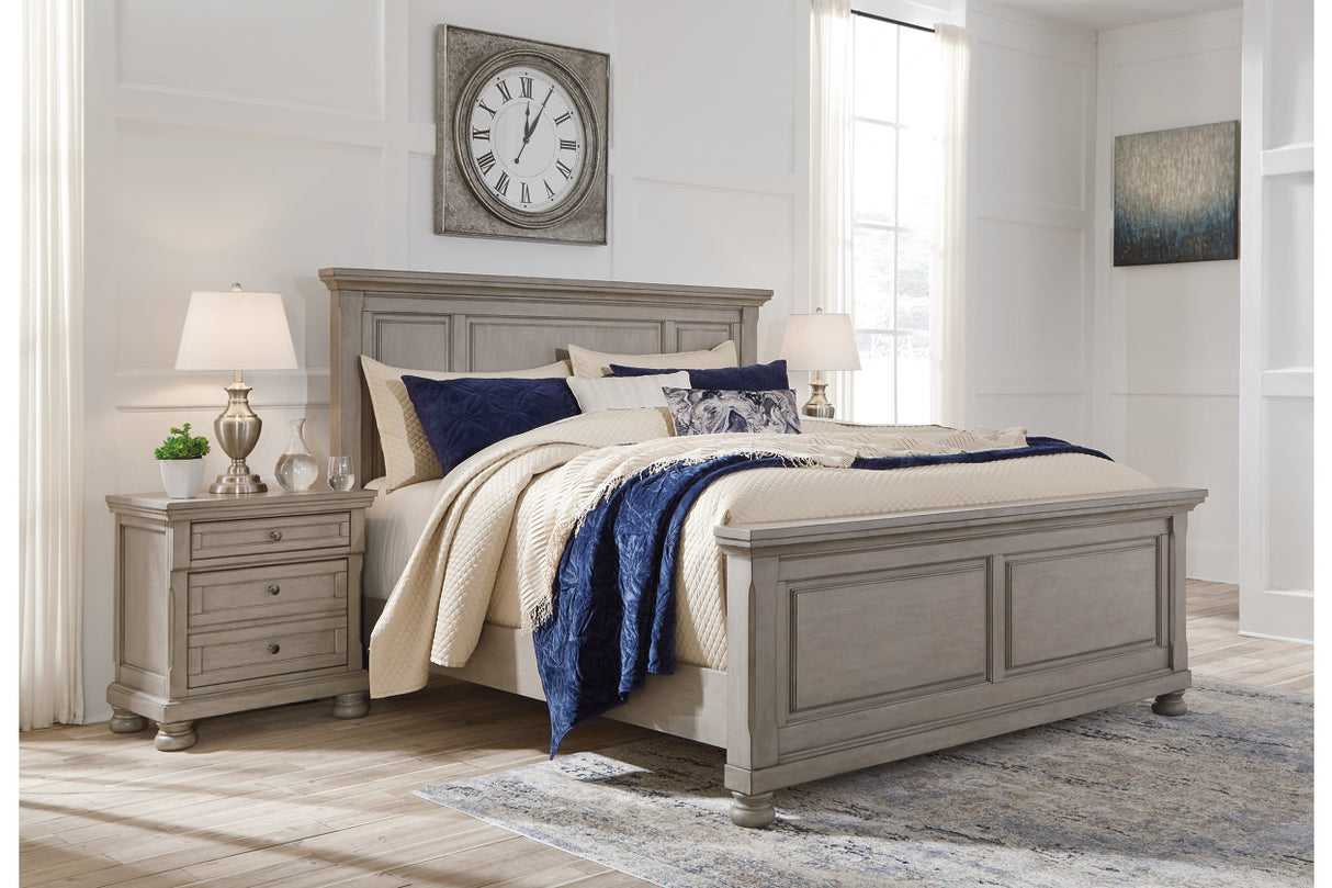 Lettner Light Gray California King Panel Bed -  Ashley - Luna Furniture