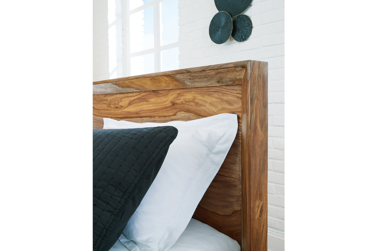 Dressonni Brown King Panel Bed -  Ashley - Luna Furniture