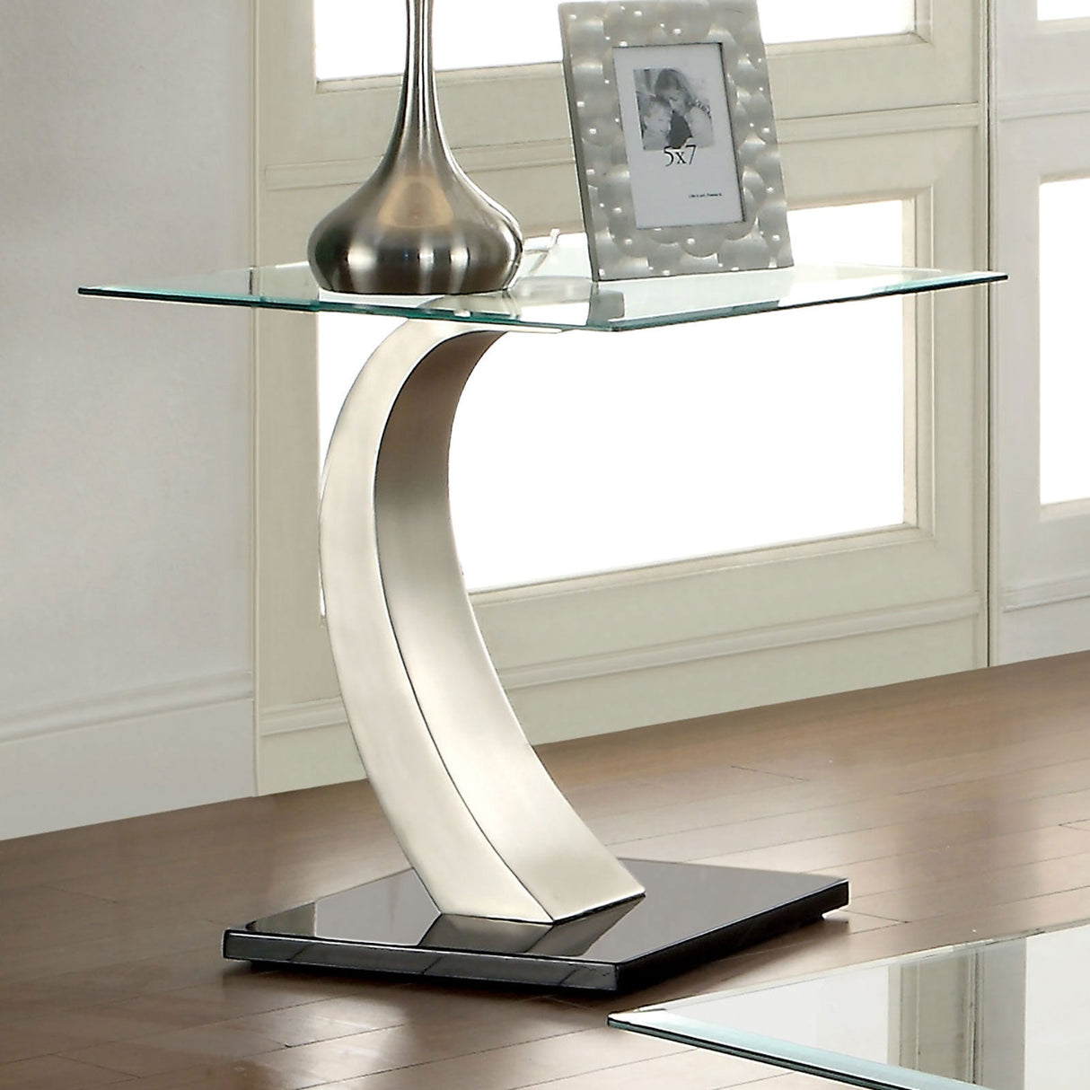 Roxo Satin Plated/Black End Table from Furniture of America - Luna Furniture