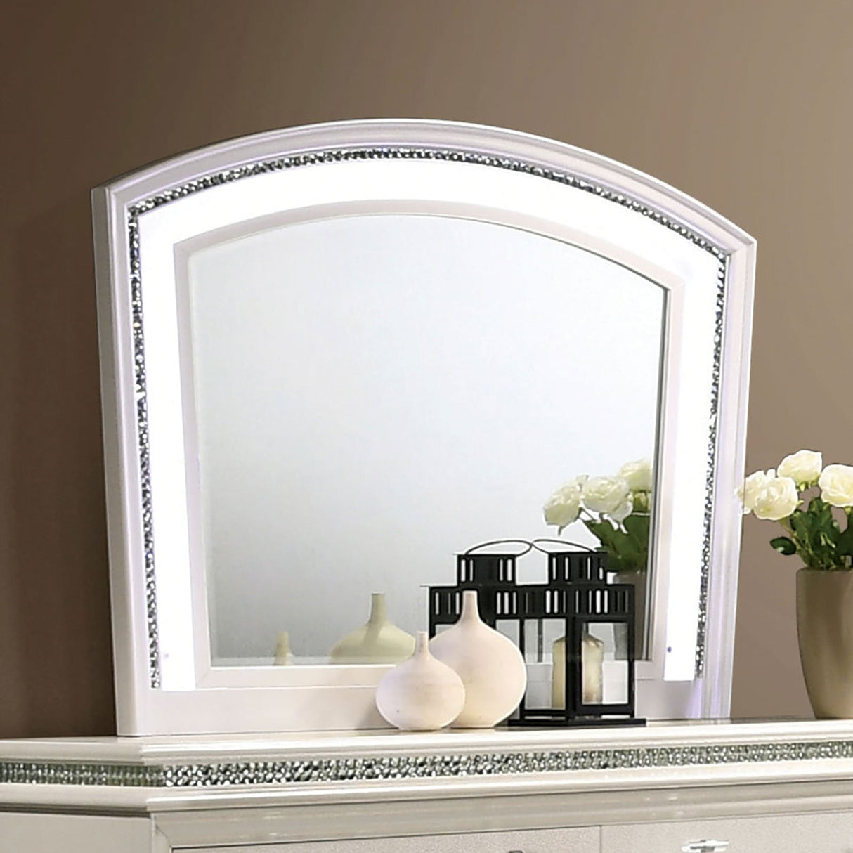 Maddie Pearl White Arched Mirror from Furniture of America - Luna Furniture