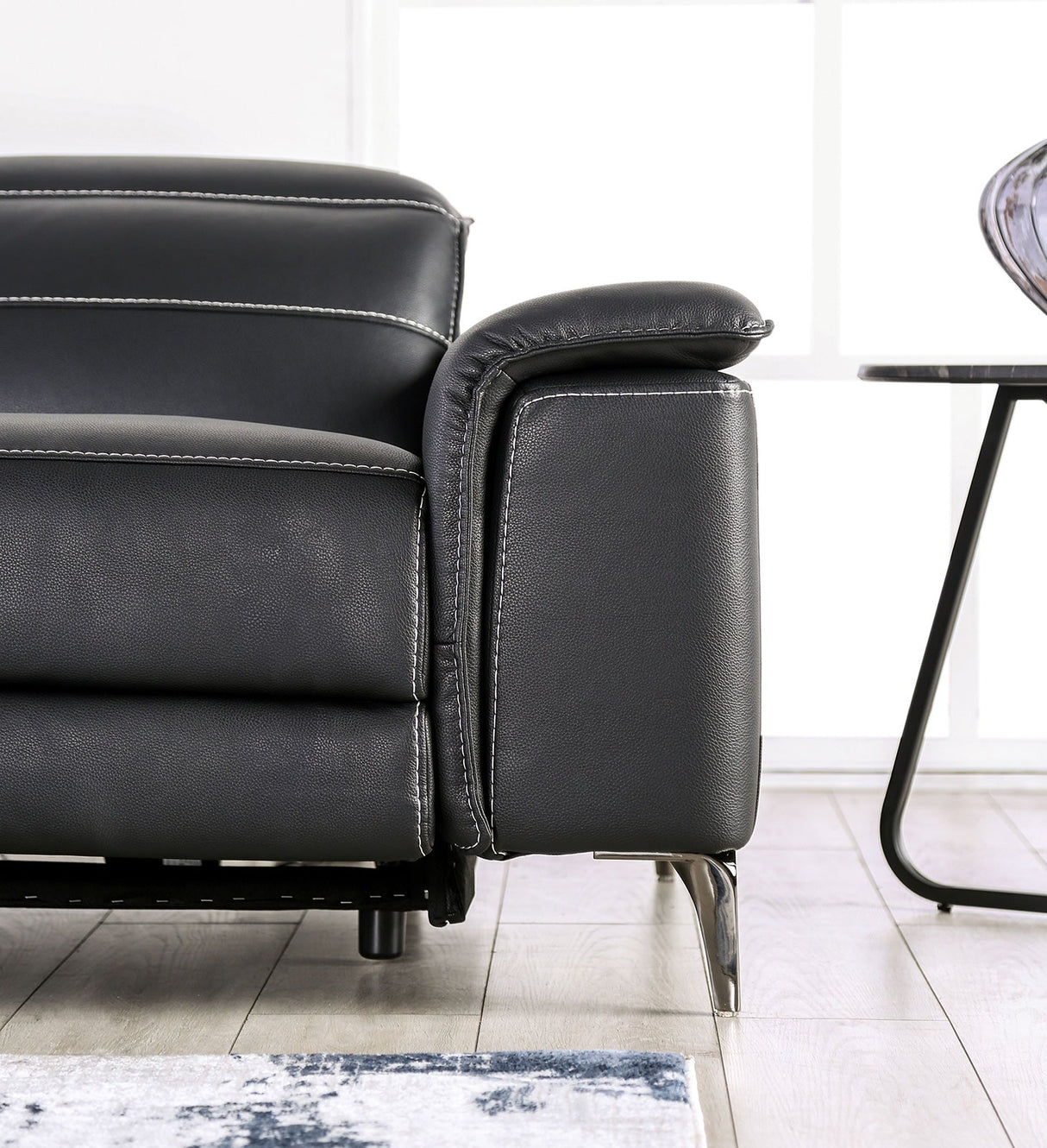 Ascona Black Power Loveseat from Furniture of America - Luna Furniture