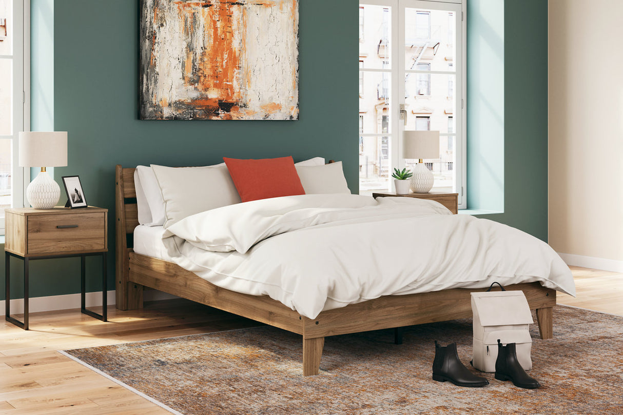 Deanlow Honey Queen Platform Panel Bed -  Ashley - Luna Furniture