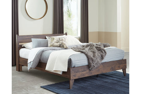 Calverson Mocha Queen Panel Platform Bed from Ashley - Luna Furniture