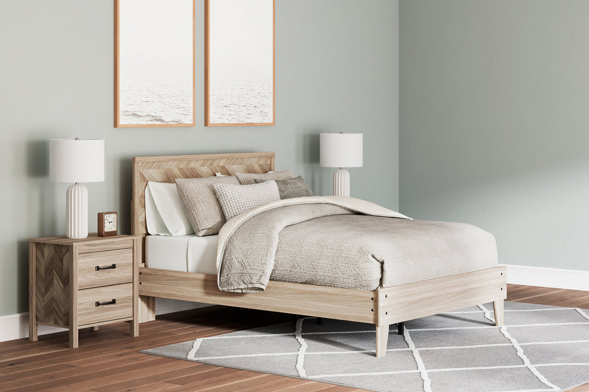 Battelle Tan Queen Platform Bed from Ashley - Luna Furniture