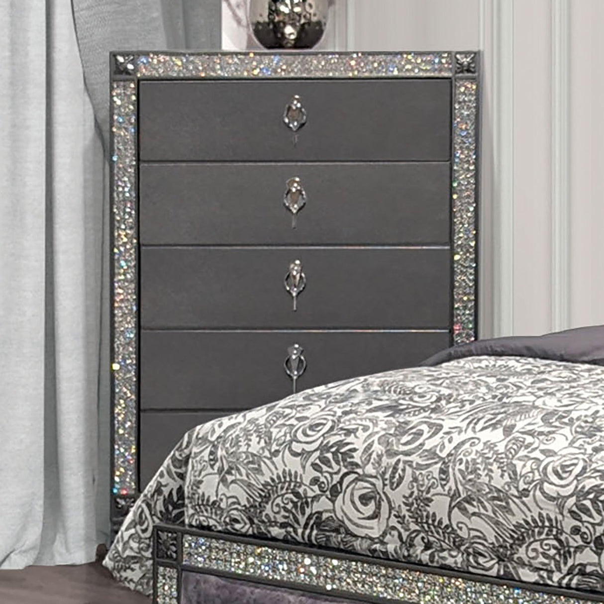 Lyanne Gray Chest from Furniture of America - Luna Furniture