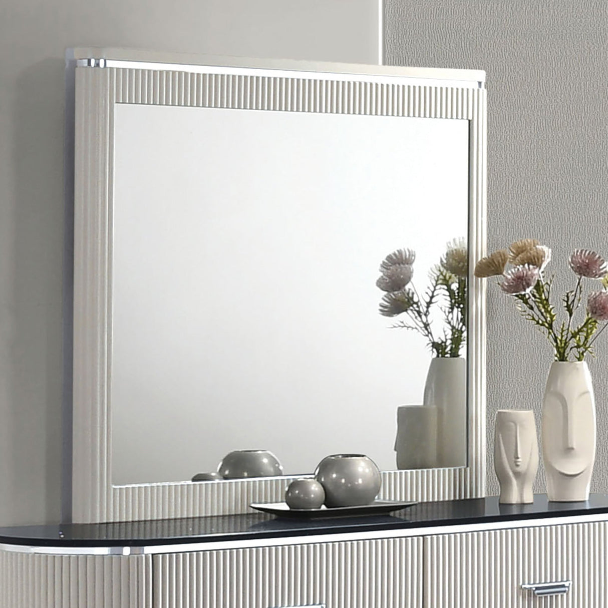 Aldgate Light Gray Mirror from Furniture of America - Luna Furniture