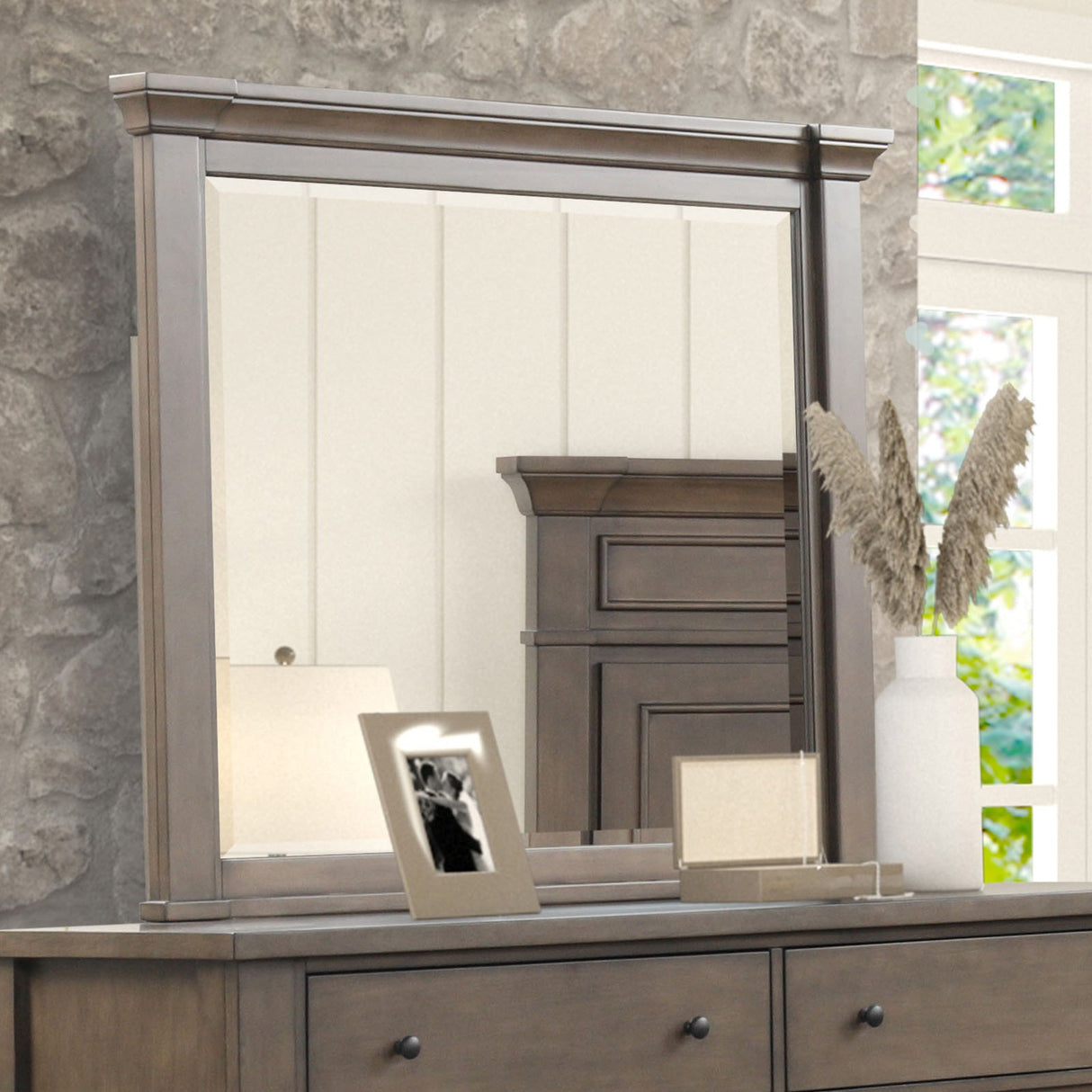 Huddersfield Dark Walnut Mirror from Furniture of America - Luna Furniture