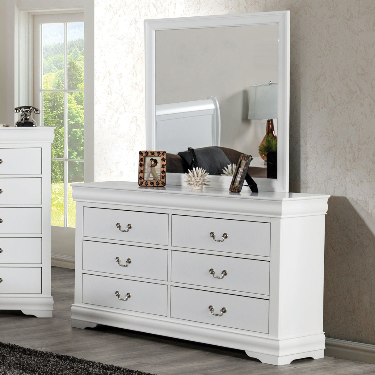 Louis Philippe White Dresser from Furniture of America - Luna Furniture