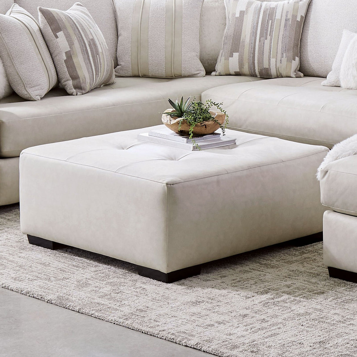 Warrenton Ivory Ottoman from Furniture of America - Luna Furniture