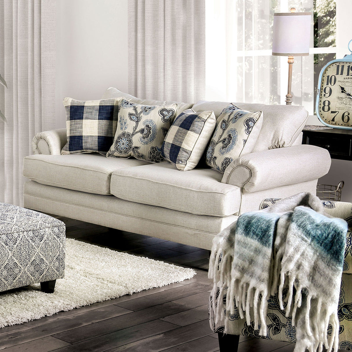 Nash Ivory Loveseat from Furniture of America - Luna Furniture