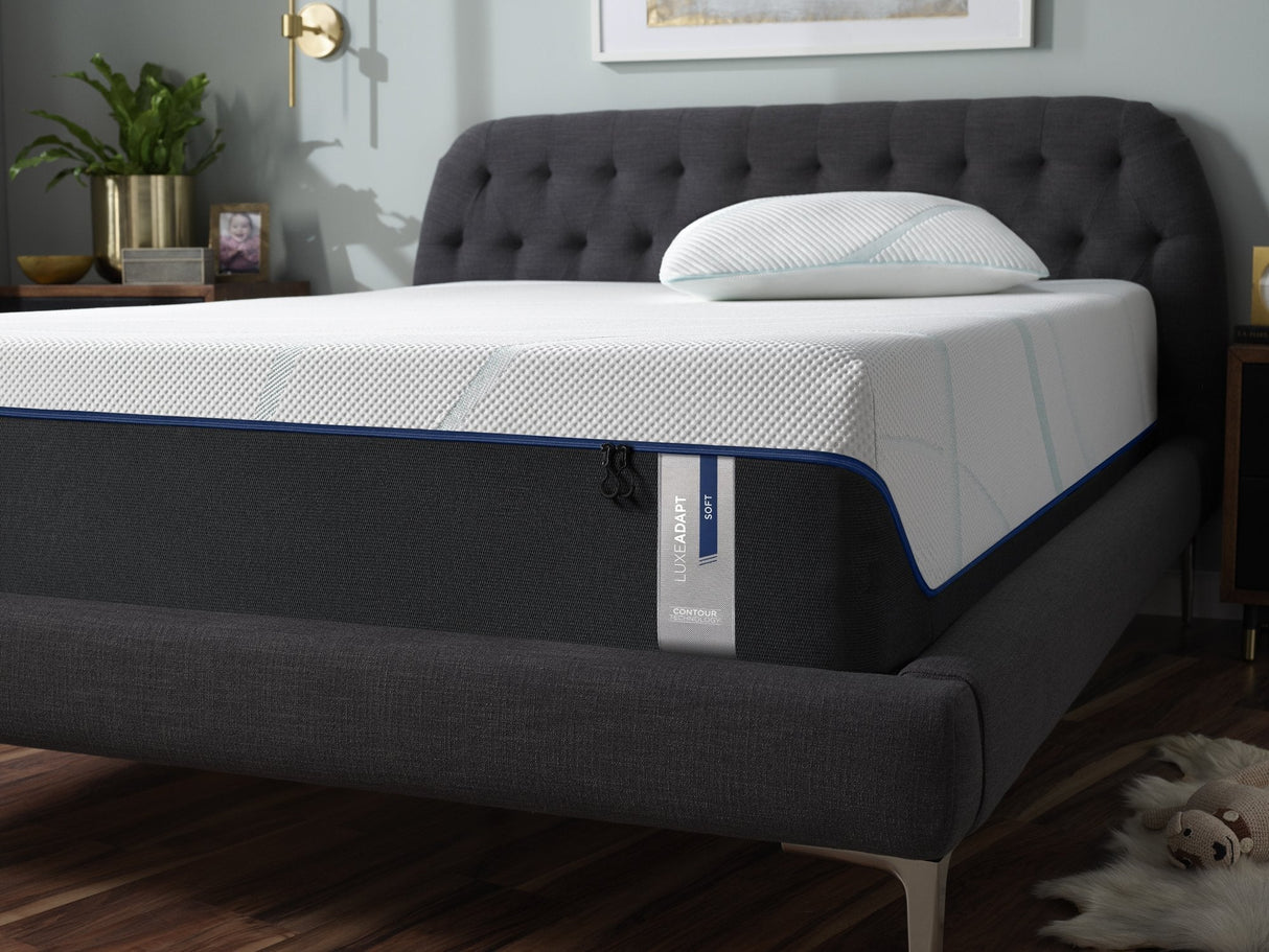 Tempur-Pedic LuxeAdapt Soft Mattress, Split Cal King Size -  Tempur-Pedic - Luna Furniture