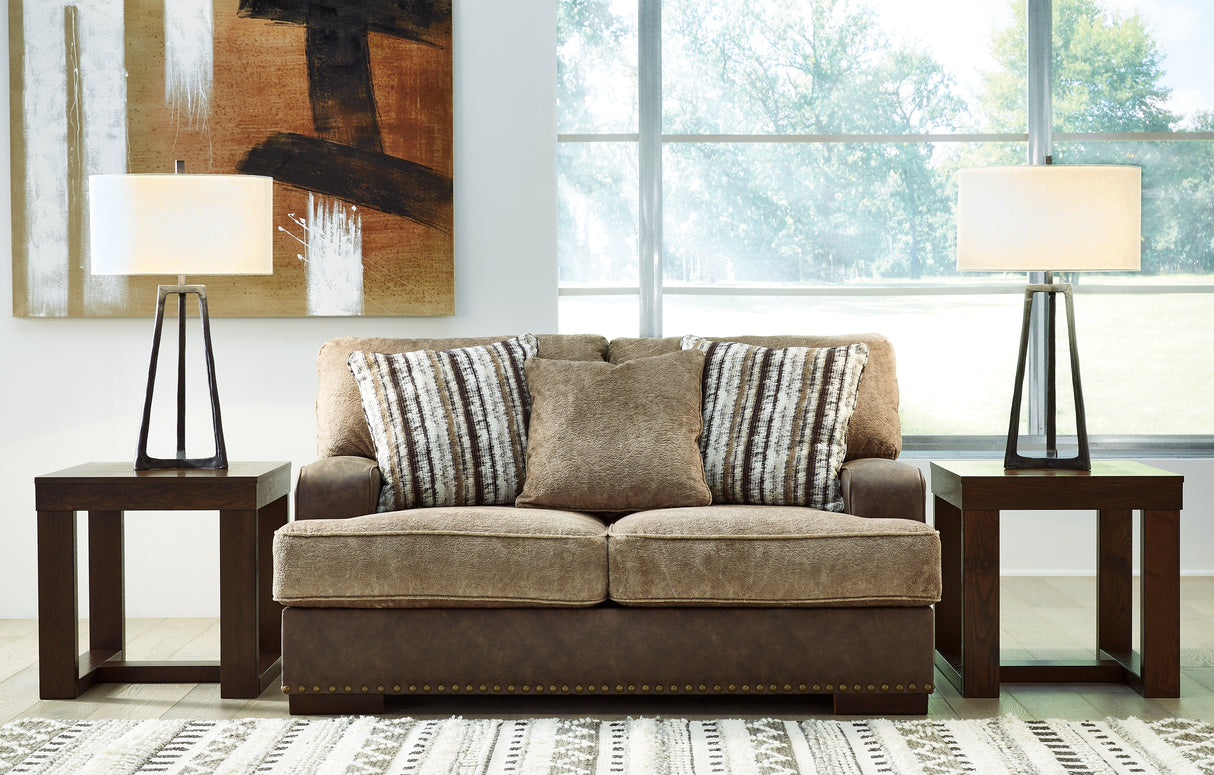 Alesbury Sofa and Loveseat in Chocolate - PKG019092