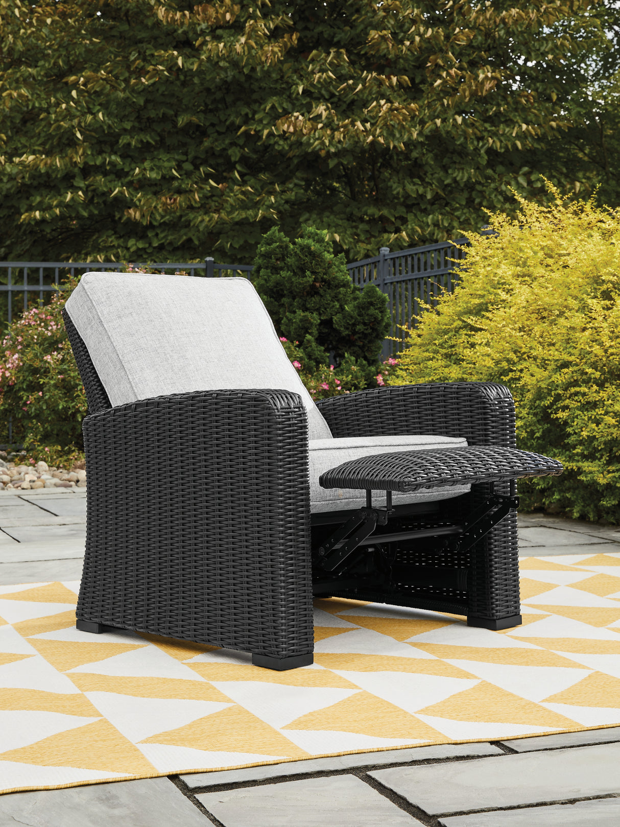 Beachcroft Black/Light Gray Outdoor Recliner from Ashley - Luna Furniture