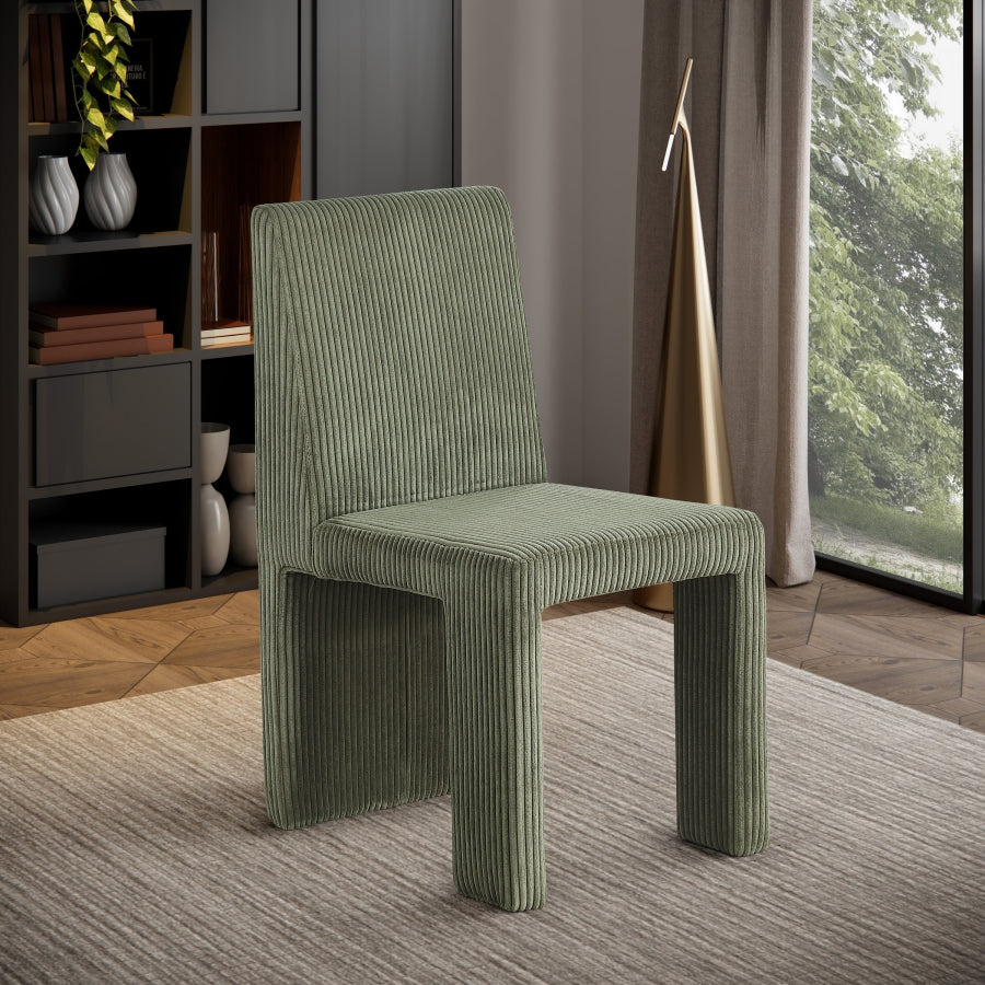 Benson Corduroy Dining Chair in Green, Set of 2 from Meridian - Luna Furniture