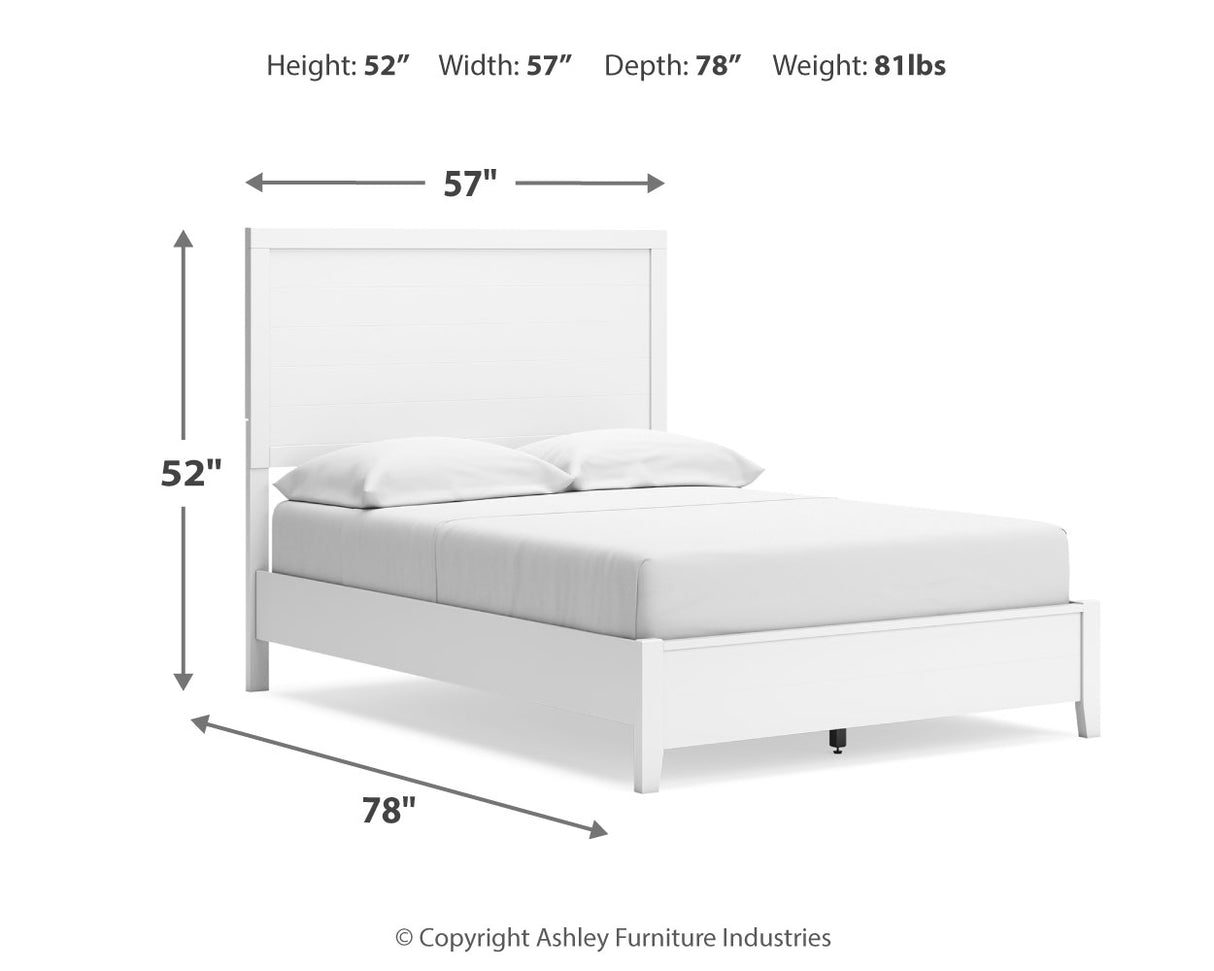 Binterglen Full Panel Bed with Nightstand in White - PKG016607