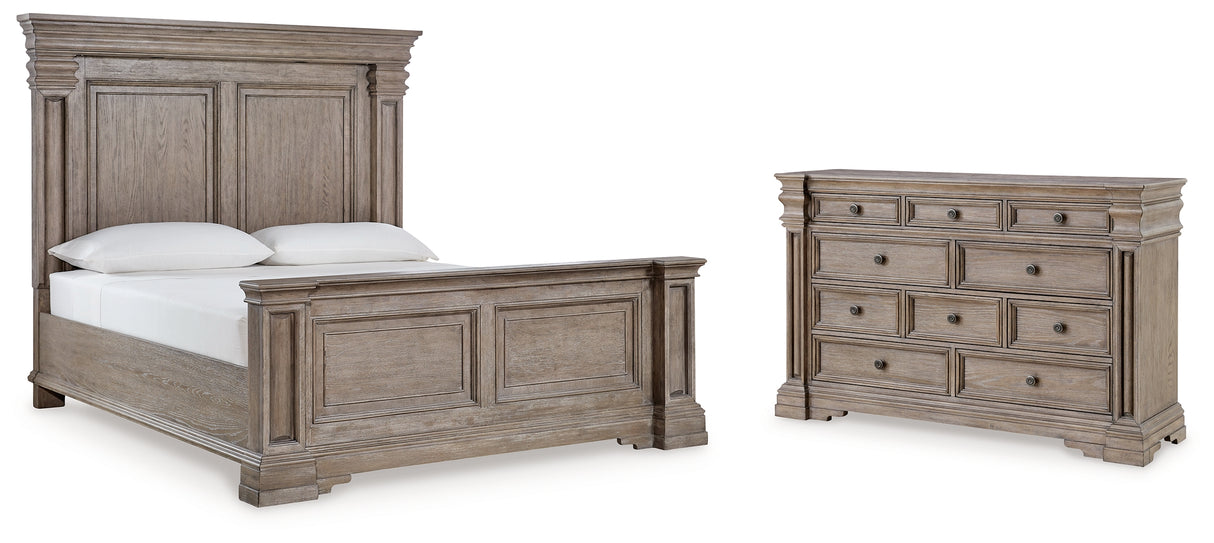 Blairhurst California King Panel Bed with Dresser in Light Grayish Brown - PKG017006