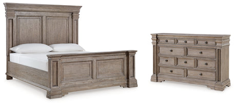 Blairhurst King Panel Bed with Dresser in Light Grayish Brown - PKG016997