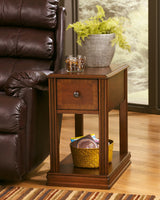 Breegin 2 End Tables in Brown - PKG008420