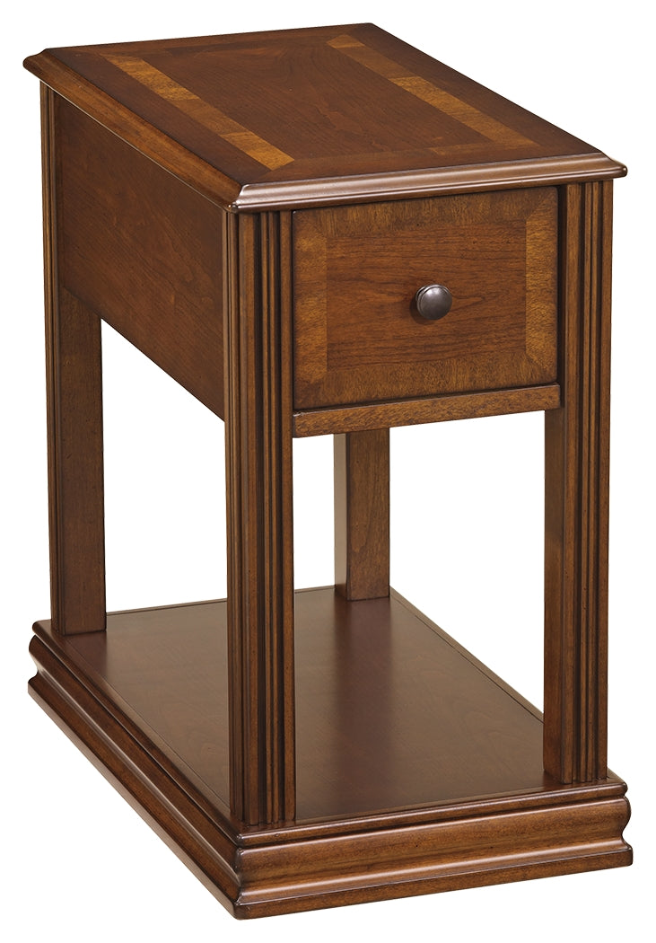 Breegin 2 End Tables in Brown - PKG008420