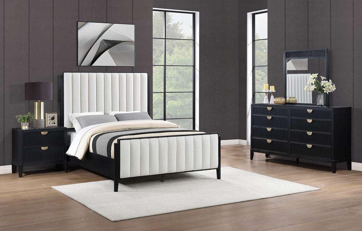 Brookmead Black 4-Piece Upholstered California King Bedroom Set from Coaster - Luna Furniture