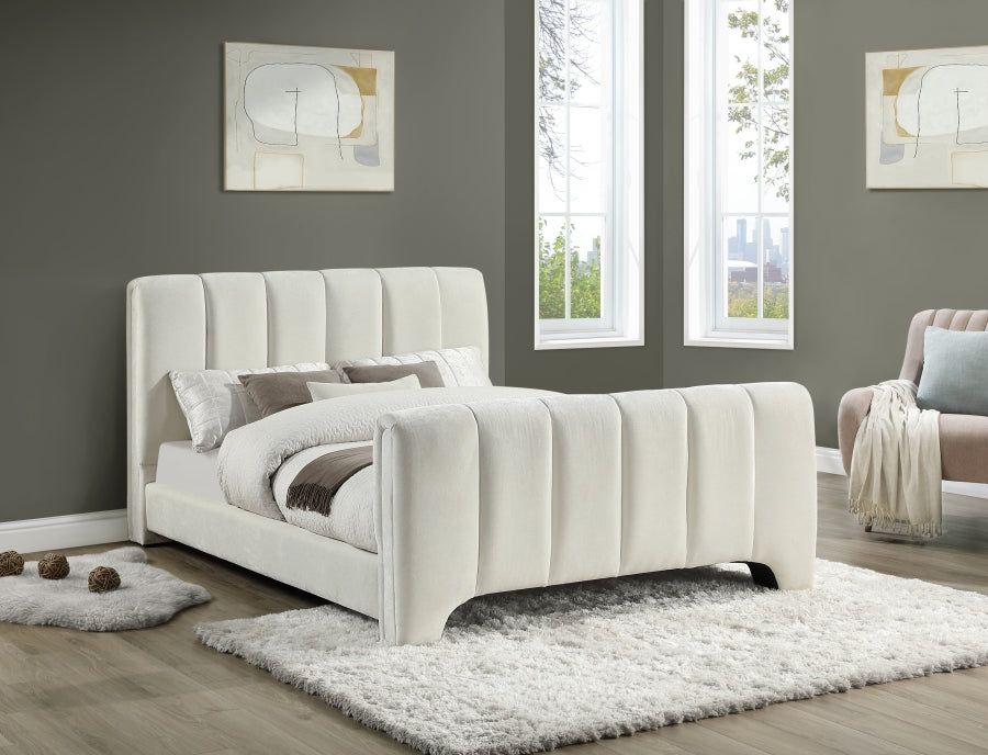 Camila Chenille Fabric Full Bed (3 Boxes) in Cream from Meridian - Luna Furniture