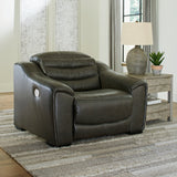 Center Line 2-Piece Sectional with Recliner in Dark Gray - PKG013233