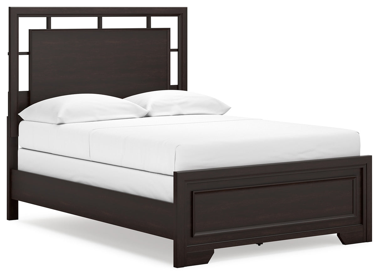 Covetown Full Panel Bed with Dresser and 2 Nightstands in Dark Brown - PKG016624