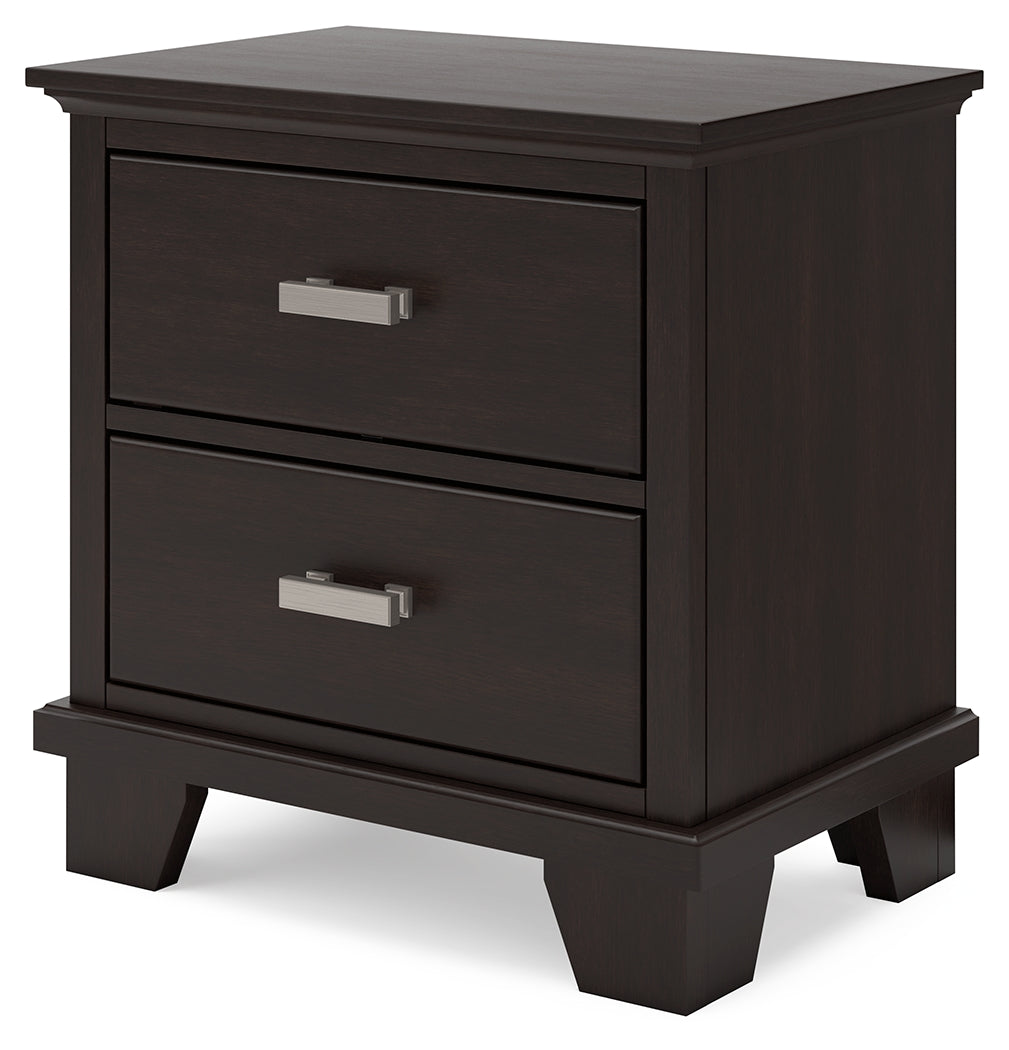 Covetown Full Panel Bed with Dresser and 2 Nightstands in Dark Brown - PKG016624