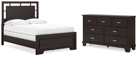 Covetown Full Panel Bed with Dresser in Dark Brown - PKG016623