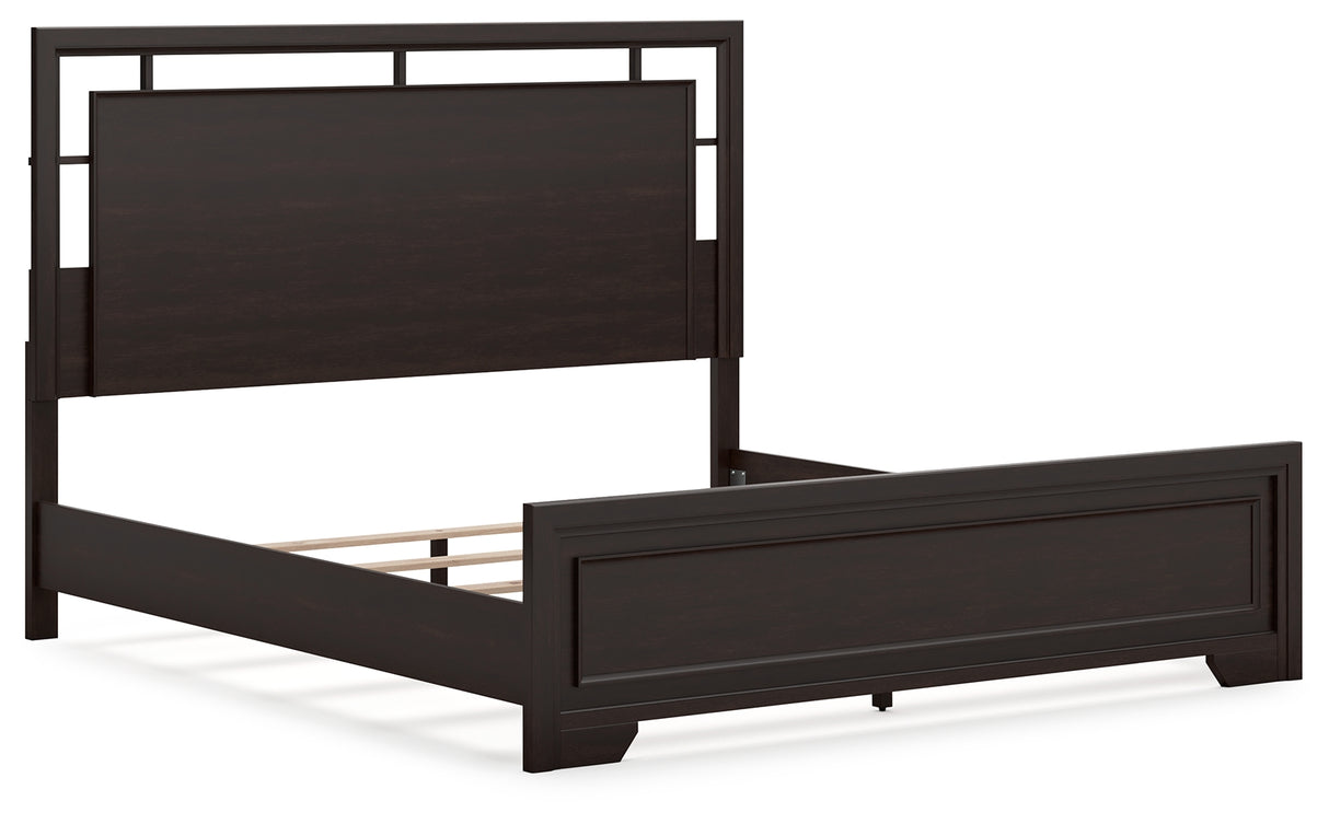 Covetown King Panel Bed with Dresser and Nightstand in Dark Brown - PKG019183