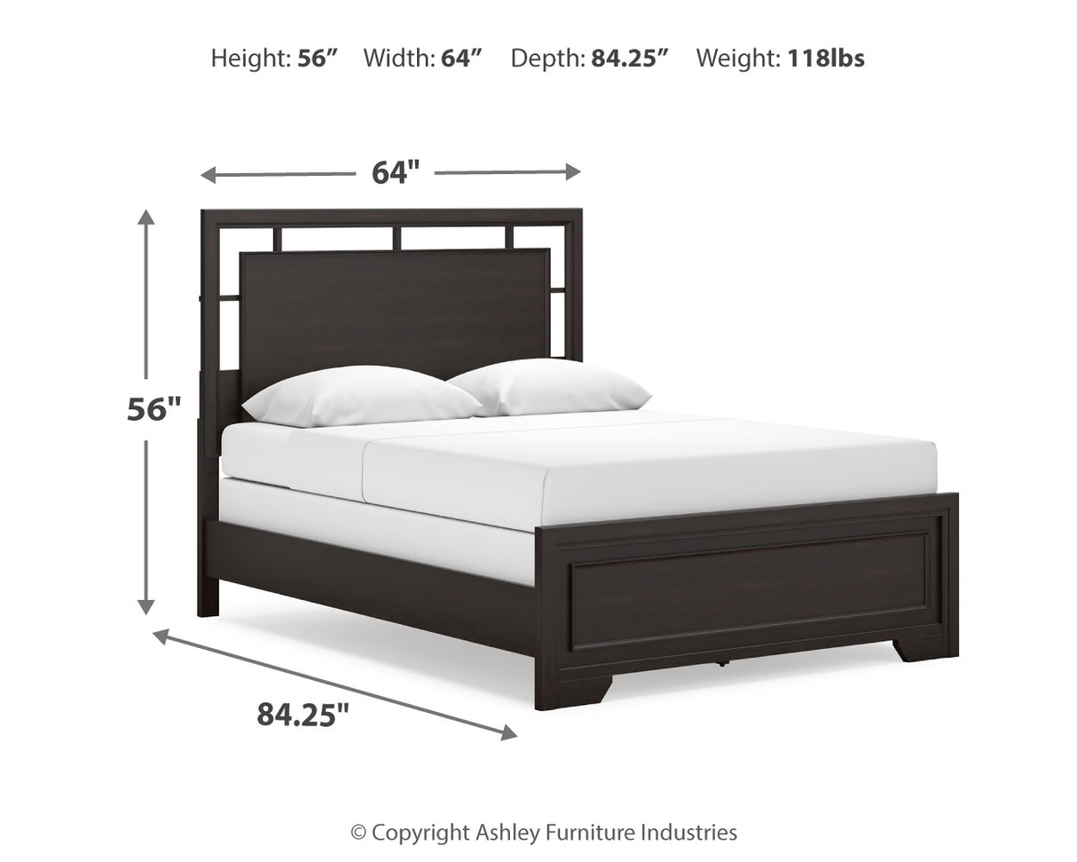 Covetown Queen Panel Bed with Dresser and Nightstand in Dark Brown - PKG019185