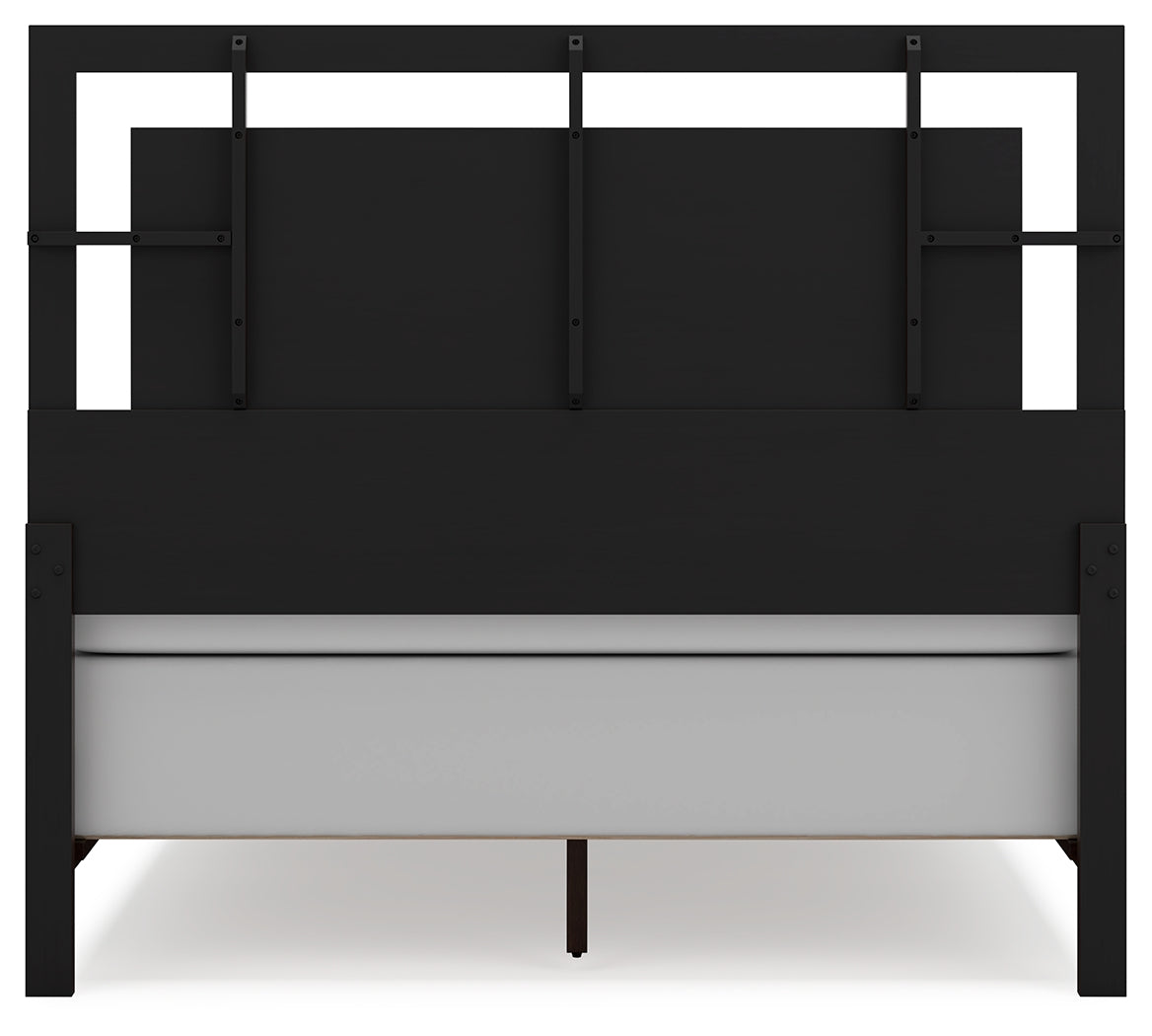 Covetown Queen Panel Bed with Dresser in Dark Brown - PKG016799