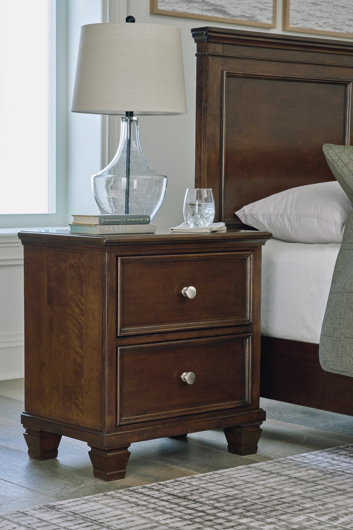 Danabrin California King Panel Bed with Mirrored Dresser and Nightstand in Brown from Ashley - Luna Furniture