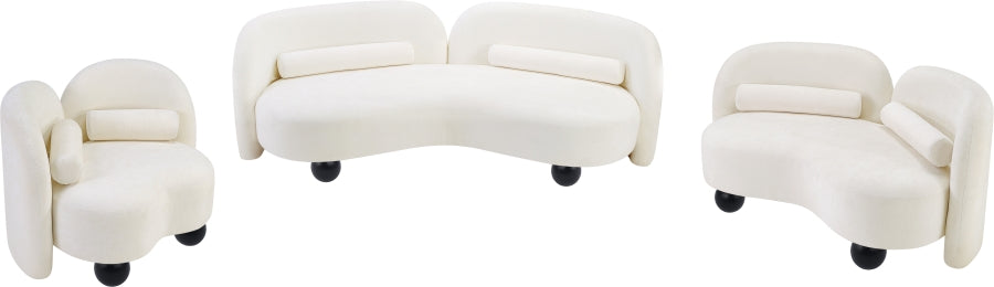 Daphne Chenille Fabric Loveseat in Cream from Meridian - Luna Furniture