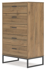 Deanlow Full Panel Headboard with Dresser and Chest in Honey from Ashley - Luna Furniture