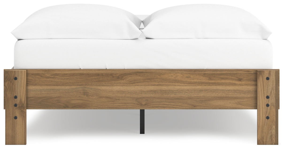 Deanlow Full Platform Bed with Dresser, Chest and 2 Nightstands in Honey from Ashley - Luna Furniture