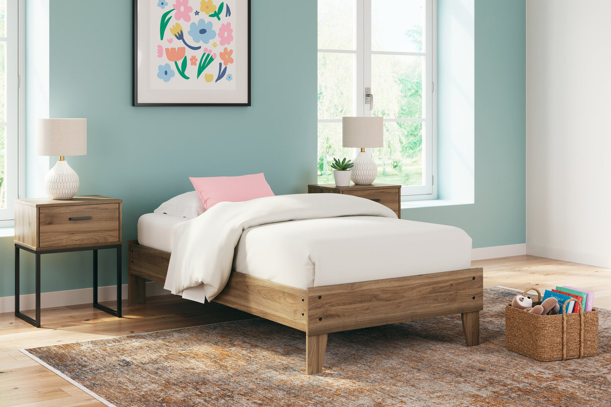 Deanlow Twin Platform Bed with Dresser and Chest in Honey from Ashley - Luna Furniture