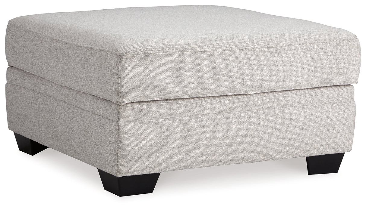 Dellara 3-Piece Sectional with Ottoman in Chalk - PKG016113