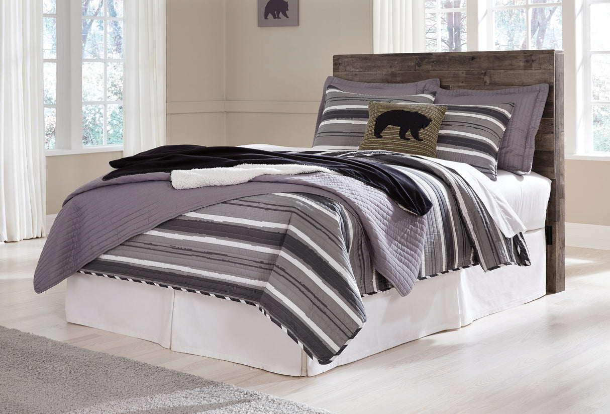 Derekson Full Panel Headboard Bed with Mirrored Dresser and Chest in Multi Gray - PKG003452