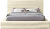 Dexter Corduroy King Bed in Cream from Meridian - Luna Furniture