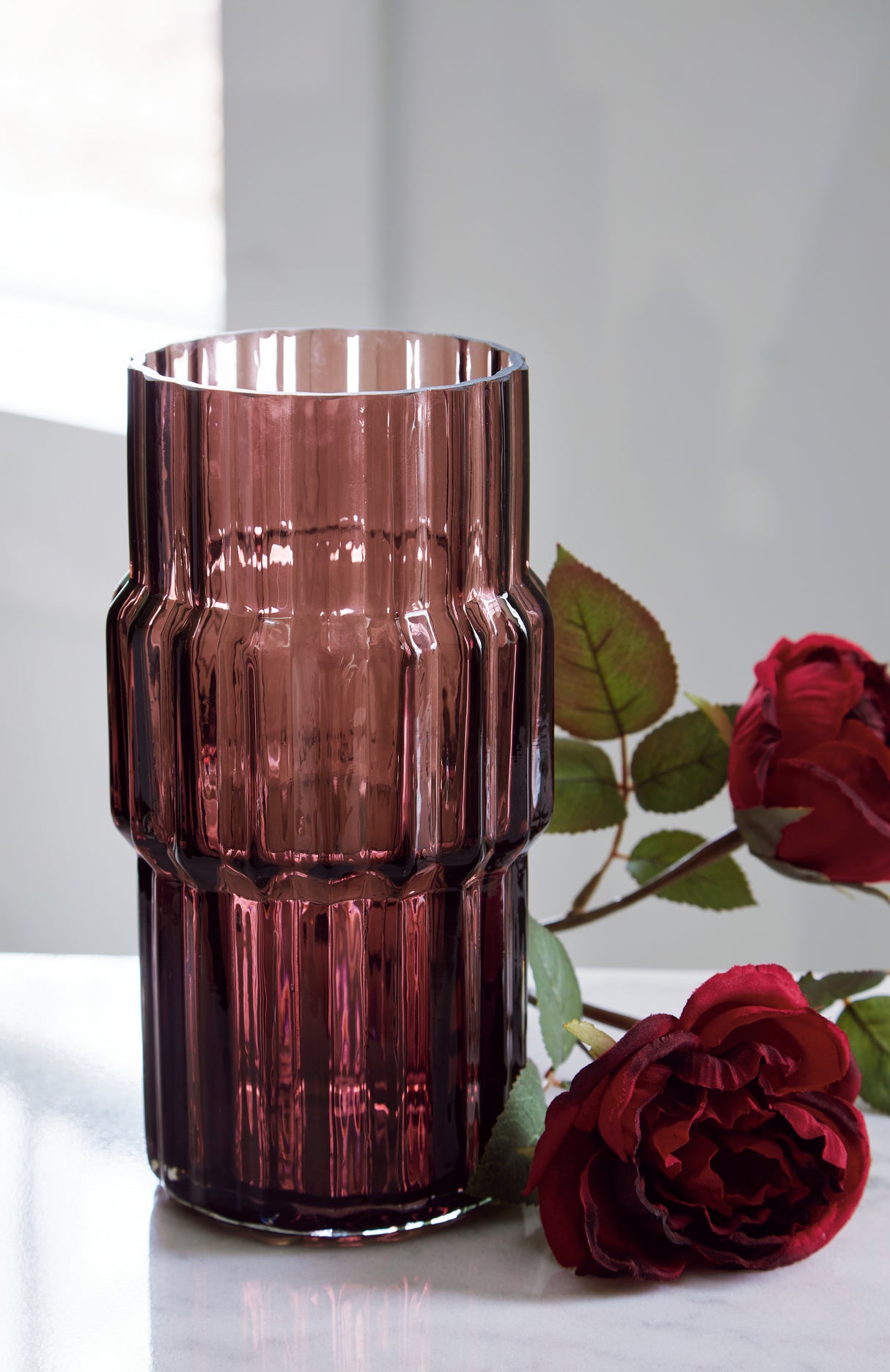 Dorlow Mauve Vase - A2900024V