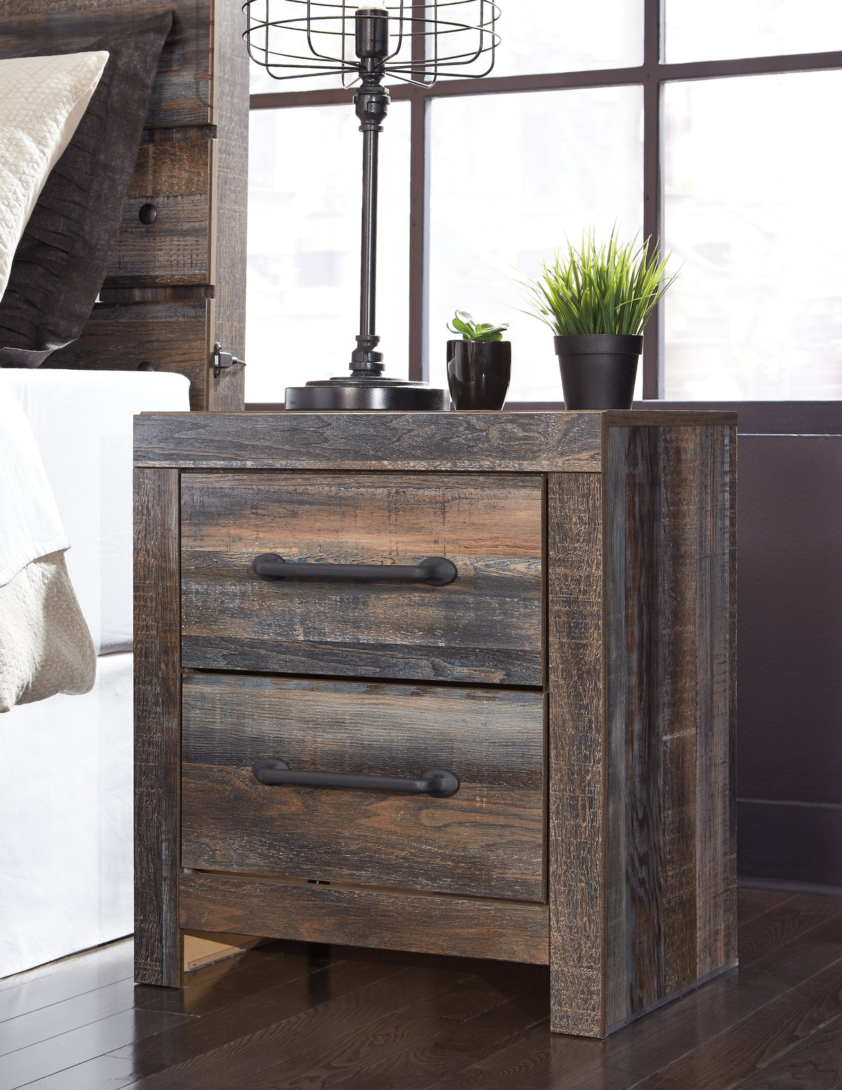 Drystan Full Bookcase Headboard Bed with Mirrored Dresser, Chest and Nightstand in Multi from Ashley - Luna Furniture