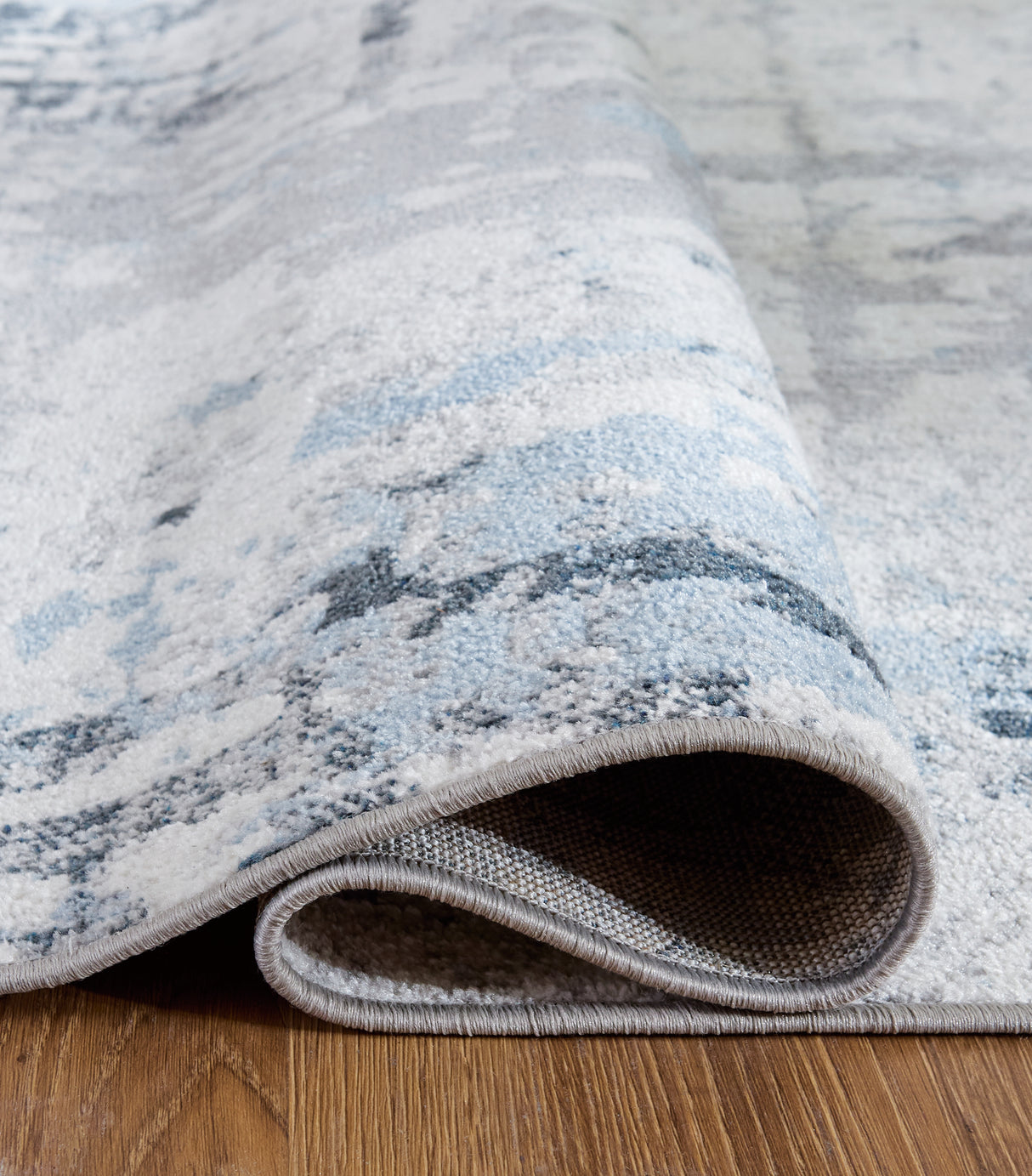 Emertonly Blue/White/Gray Large Rug - R406981